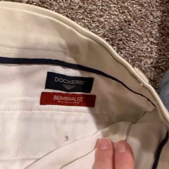 🌽Dockers Men's Light Tan Chinos stain see images - Picture 6 of 7